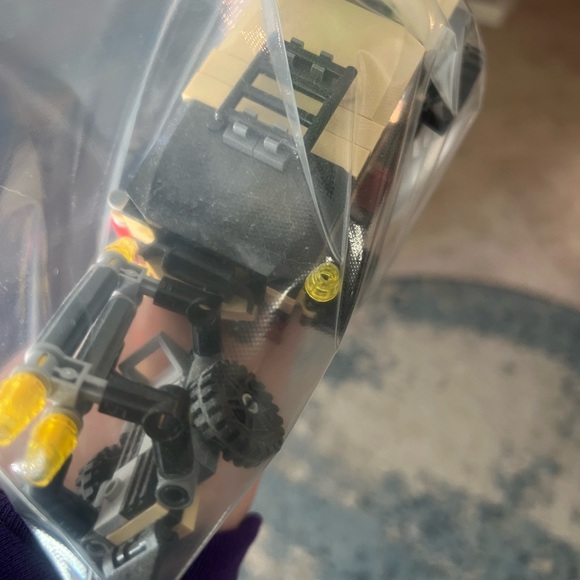 Jurassic Park Truck - Picture 2 of 2